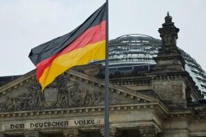 У німецькому Бундестазі закликають дати більше зброї Україні і швидко