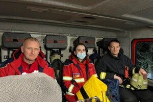 На Волині  медики мчали до хворого через замети в автомобілі рятувальників (Фото)