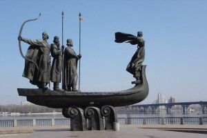 Першого травня Київ переводуть з червоної зони карантину в жовту