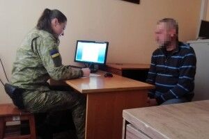 На кордоні затримали нелегала, якому вже двічі відмовляли у в’їзді (Фото)