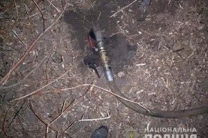 Трьох чоловіків спіймали на крадіжці нафти з трубопроводу