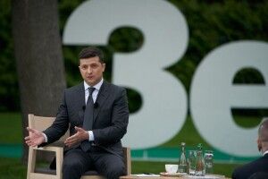 На Тернопільщині районна рада закликала піти у відставку… президента