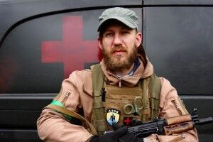 Військовий медик з Волині про те, що на фронті слово «Дякую» часто важливіше за «Молюсь за тебе» 