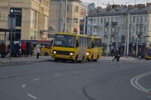 У Луцьку відновили маршрутку №19: тепер вона їздитиме до Сапогового