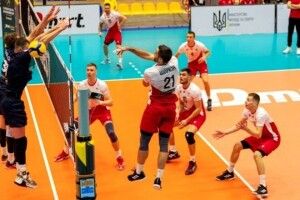 Волейбол: у чоловічій Суперлізі триває двовладдя