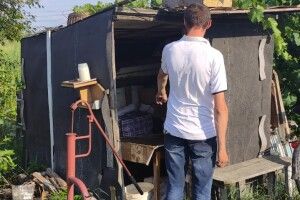 Просто підійшов і забрав: на Ковельщині зловмисник відкрито пограбував жінку