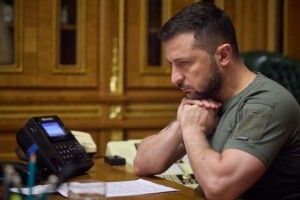 Зеленський звільнив послів України у Швейцарії та Нідерландах