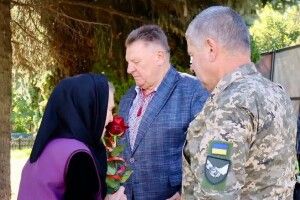 На Волині матері загиблого захисника вручили орден «За мужність» ІІІ ступеня