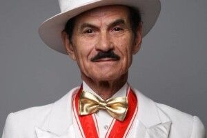«Я без сексу не можу»: 90-річний Григорій Чапкіс вчетверте одружився 