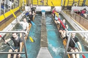 «А Щука тягне в воду»… у басейн!