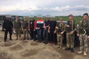 Затримали чотирьох турків та двох іракців, які пробиралися до Євросоюзу територією України