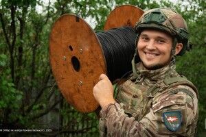 Бійці-зв'язківці з Волині забезпечують зв'язок побратимам навіть під вогнем ворога
