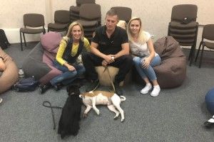 Каністерапія: хочете мати здорову психіку – лізьте в буду до Сірка