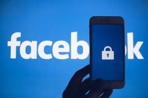 Facebook вперше видалив сторінки високопосадовців