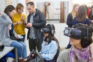 Окуляри, щоб бачити: історія українця із США, який знімає нашу війну у VR