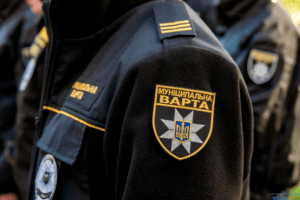 Безпідставно зупиняють через відео ДТП зі службовим авто: луцькі муніципали скаржаться на патрульних