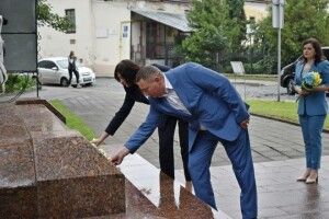 В обласному центрі вшанували пам’ять в’язнів Луцької тюрми