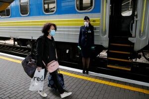 З 21 жовтня не щеплених від COVID-19 волинян не випускатимуть за межі Волинської області