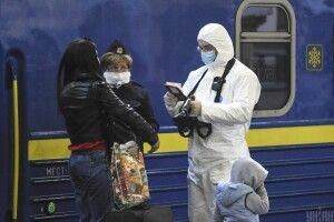 Українці, яких евакуюють з інших країн, зможуть пройти самоізоляцію вдома або в місці обсервації