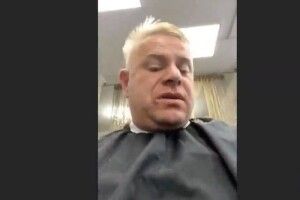 Нардеп з Рівненщини включився на засіданні комітету з... перукарні 