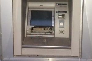 Невідомі вночі підірвали банкомат у Харкові