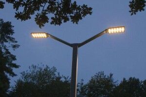 У Камені-Каширському поремонтують вуличне освітлення