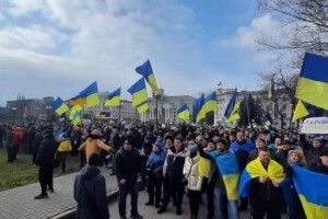 Російські окупанти готуються провести на Херсонщині псевдореферендум щодо створення «ХНР» 