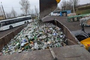 Луцьк сортує: на переробку відправили 5 тонн скла