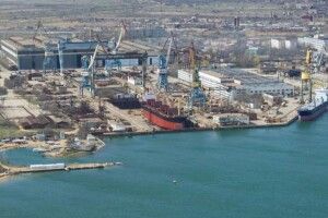 У тимчасово окупованій Керчі ЗСУ поцілили у суднобудівний завод