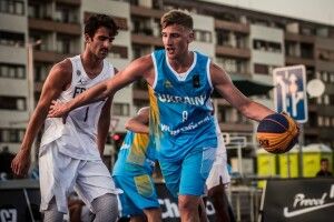 Будівельник підписав топового молодого захисника