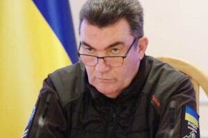 «Наш новий виріб»: Данілов розповів, чим знищили установку С-400 «Тріумф» у Криму