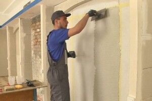 Луцький студент став найкращим штукатуром в Україні (Відео) 