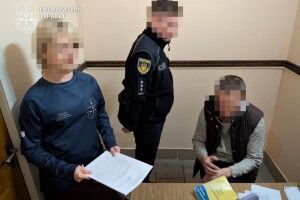 Прикидався 16-річним підлітком, полюючи на дітей: на Волині педофіл опинився за ґратами
