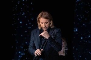 Олег Винник вже вдруге скасував свій концерт через хворобу