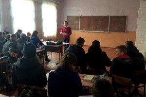 Школярів Любешівщини ознайомили з правами споживачів