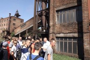 Юним маневичанам показали, як видобувається торф