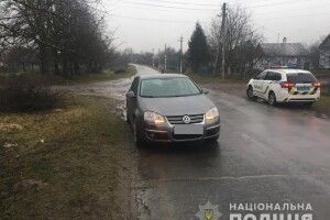 У селі на Рівненщині 10-річна дівчинка потрапила під колеса авто