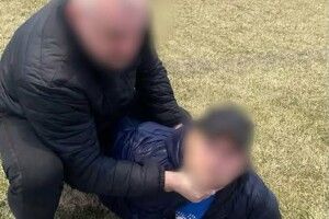 Аферист з Одещини ошукав двох пенсіонерів у Луцьку