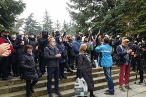 У Рівному дозволили підприємцям працювати у вихідні