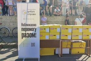 На Волині - скандал з протермінованими снеками на дитячому святі