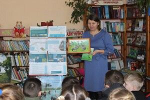 А в подарунок за знання  довкілля  діти отримали календарі