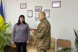 Посмертну нагороду Героя з Волині вручили його дружині