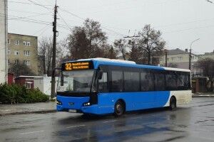 Через скарги на графіки: у Луцьку на трьох популярних маршрутах можуть змінити перевізника