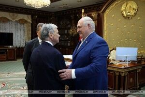 Лукашенко «помилував» 250 політв’язнів, а США зняли з Білорусі санкції