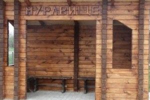 Лісівники Волині продовжують встановлювати екозупинки