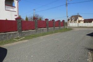 Мешканці і місцева влада Зміїнця скинулися і мають до свята відремонтовану дорогу 