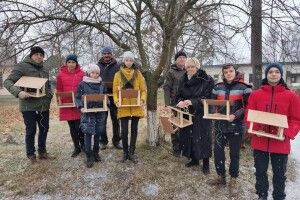 Волинянам розповіли, що одна годівничка для птахів забезпечує киснем півтори тисячі людей