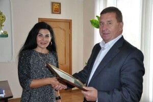 Освітян Камінь-Каширщини привітали з професійним святом 
