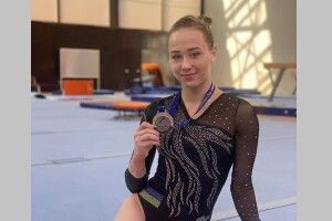 Українські гімнасти завоювали два золота та срібло у другий день фіналів етапу Кубка світу