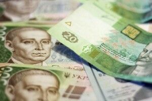 Гривня поступово дешевшає 